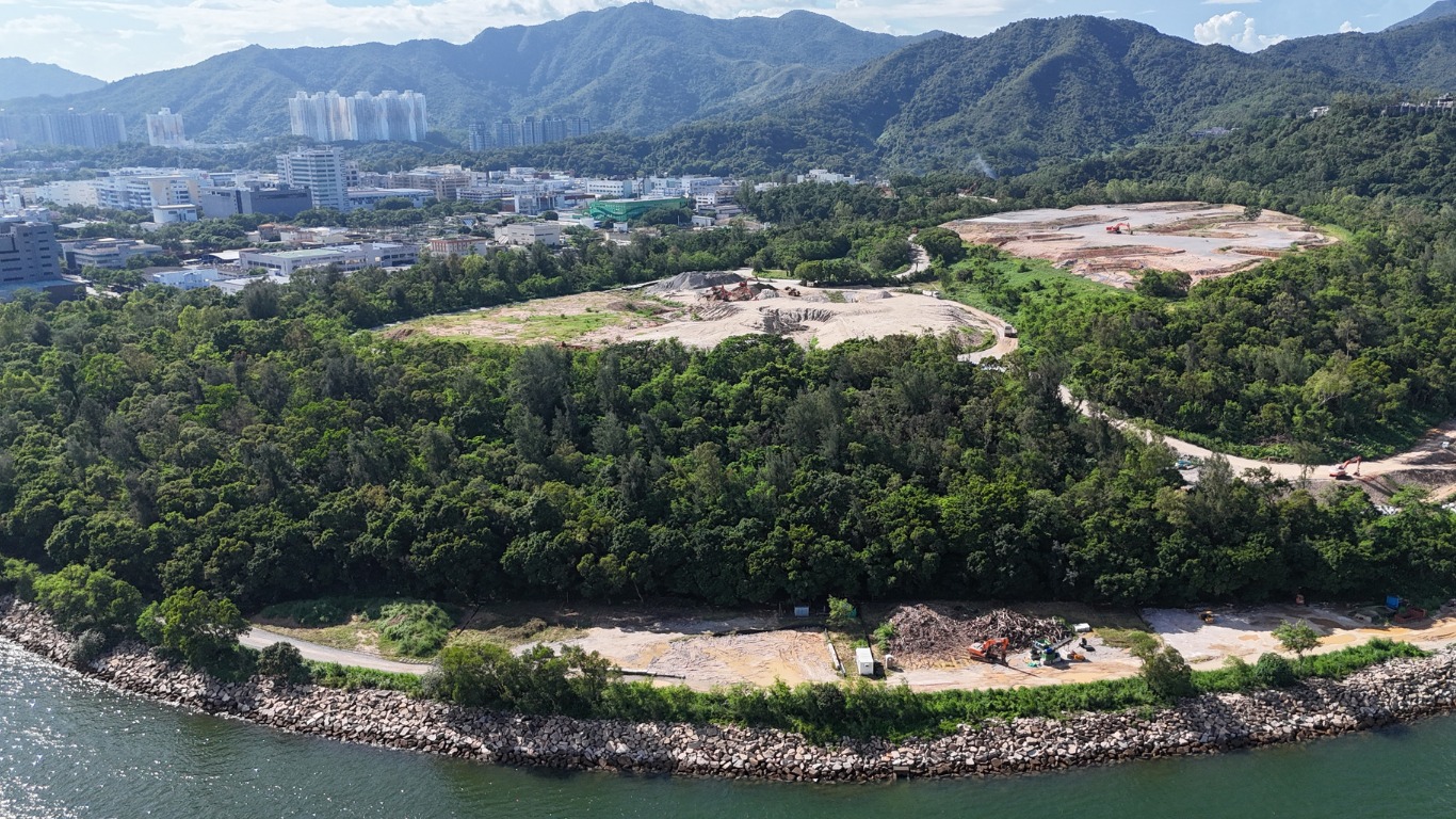 The construction of a Reinforced Slope Wall